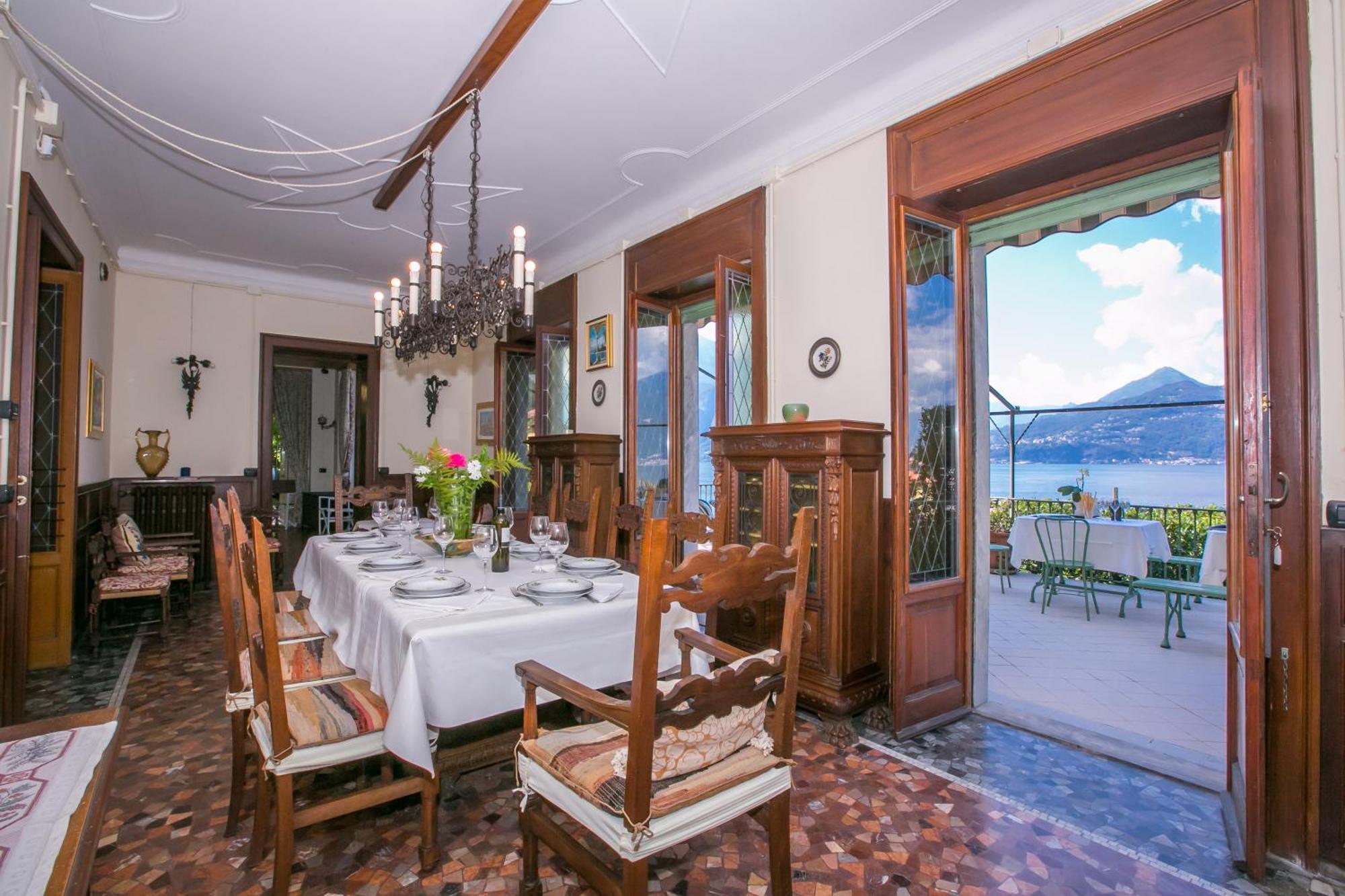 Villa Lucia Grande Varenna Exterior foto